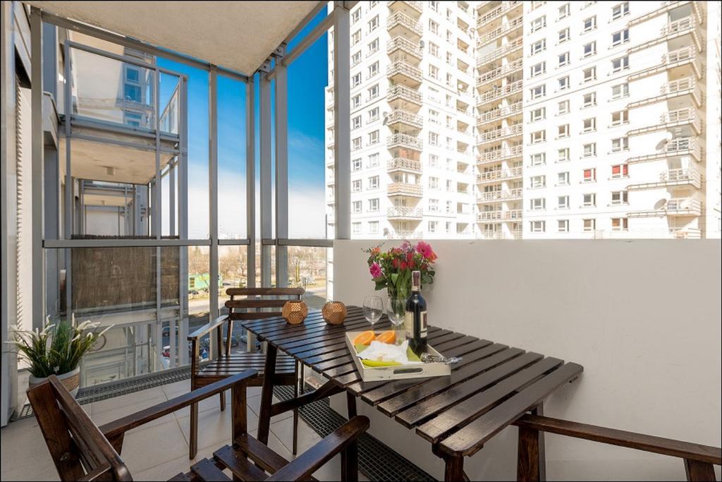Dworzec Gdanski P&O Apartments วอร์ซอ ภายนอก รูปภาพ